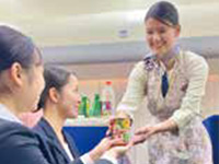 機内サービス提供