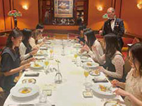 テーブルマナー